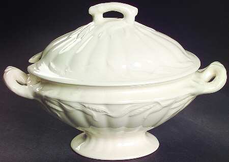 Wheat Sauce Boat & Lid