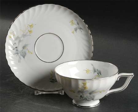 Laguna Footed Cup & Saucer Set