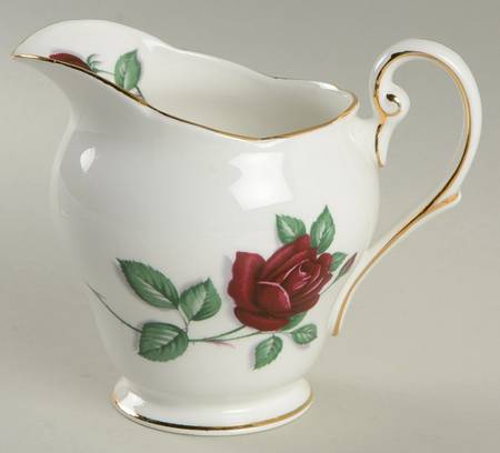 Red Velvet Creamer