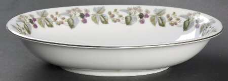 Blackberry 9" Oval Vegetable Bowl