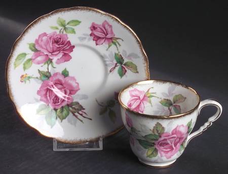 Berkeley Rose Footed Cup & Saucer Set