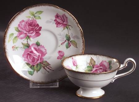 Berkeley Rose Footed Cup & Saucer Set