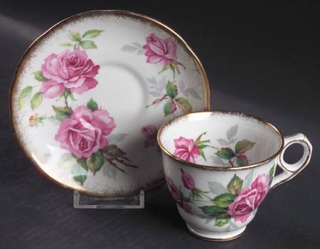 Berkeley Rose Footed Cup & Saucer Set