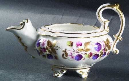 Golden Bramble (3 Gold Lines) Creamer