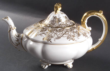 Grape Vine Teapot & Lid