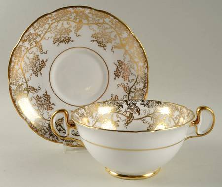 Grape Vine Footed Cream Soup Bowl & Saucer Set