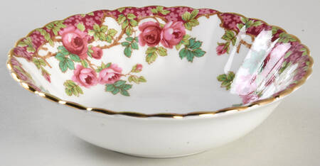 Olde English Garden Red Fruit/Dessert (Sauce) Bowl
