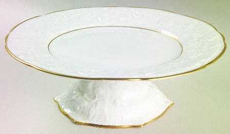 Old English Oak Gold 9" Diameter Pedestal Cake Stand