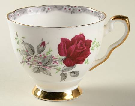 Roses To Remember (Scalloped) Footed Cup