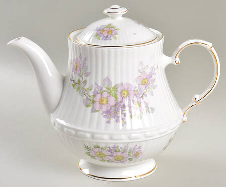 Irish Blossom Teapot & Lid by Royal Tara