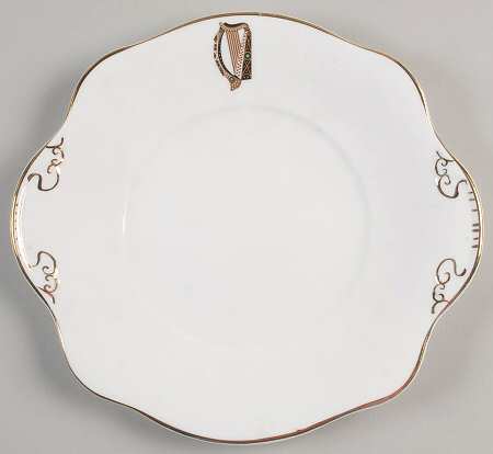 RTA2 Square Handled Cake Plate