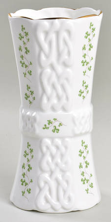 Trellis Shamrock (Ribbed, Fluted) 6" Vase