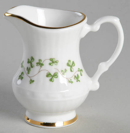 Trellis Shamrock (Ribbed, Fluted) Child's Creamer