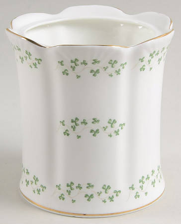 Trellis Shamrock (Ribbed, Fluted) Biscuit Barrel No Lid