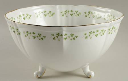 Trellis Shamrock (Ribbed, Fluted) (3 Toed) Centre Bowl