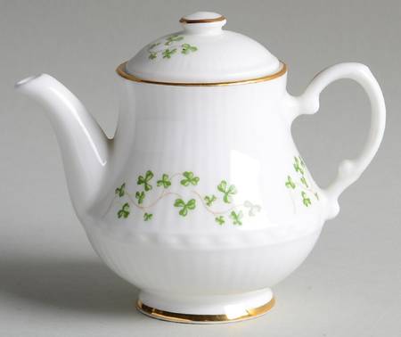 Trellis Shamrock (Ribbed, Fluted) Child's Teapot & Lid
