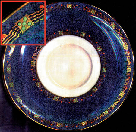 C1105 by Royal Worcester
