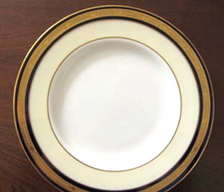 C2004 by Royal Worcester