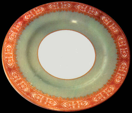 C2140 by Royal Worcester