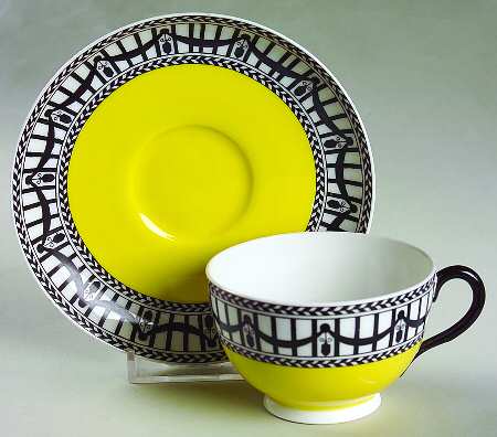 C907 Footed Cup & Saucer Set