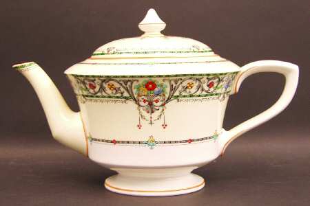 Chantilly Teapot & Lid