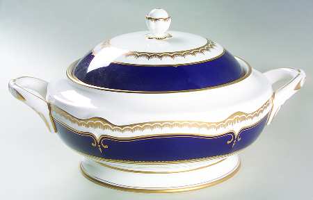 Diplomat Round Covered Vegetable