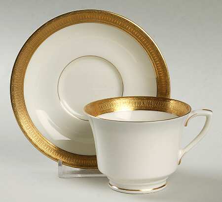 Durham Footed Demitasse Cup & Saucer Set