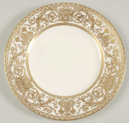Embassy White and Gold Luncheon Plate