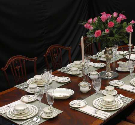 Engadine (No Inner Verge) 55 Piece Estate Set