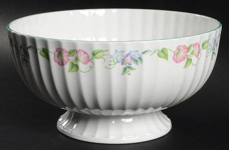 English Garden (Green Trim) Large Footed Salad Serving Bowl