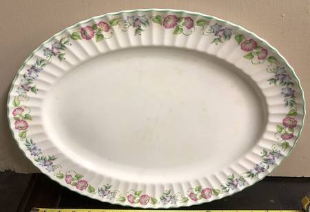 English Garden (Green Trim) 18" Oval Serving Platter