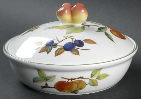 Evesham Vale 8" Round Entree Dish & Lid by Royal Worcester