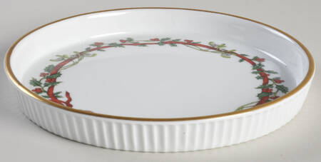 Holly Ribbons 7" Round Flan