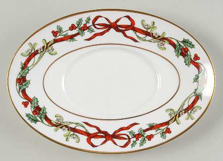 Holly Ribbons Underplate for Gravy Boat