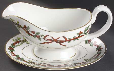 Holly Ribbons Gravy Boat & Underplate