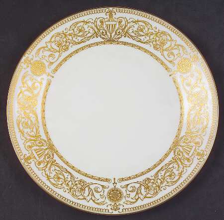 Hyde Park Cake Plate