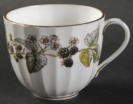 Lavinia (White Body, Bone) Flat Cup