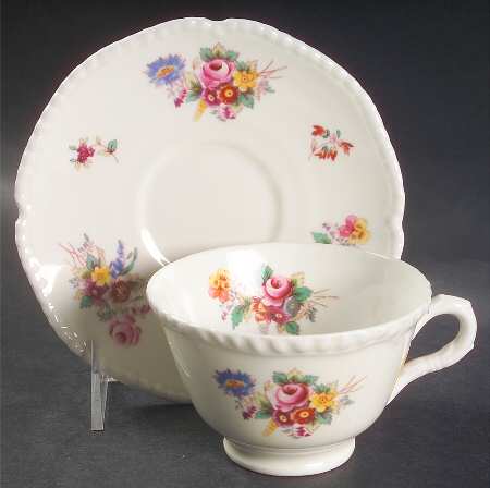Louise Footed Cup & Saucer Set