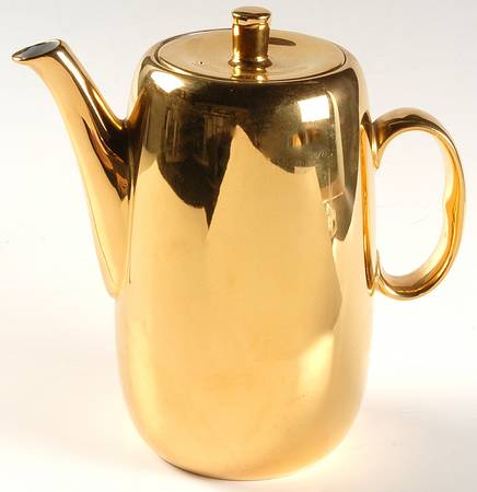 Lustre Gold Coffee Pot & Lid