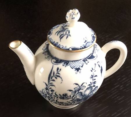 Mansfield Blue Miniature Teapot & Lid