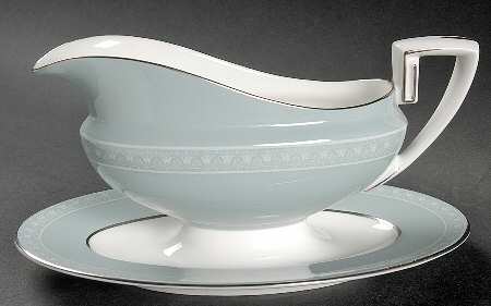Orleans (Platinum Trim) Gravy Boat with Attached Underplate