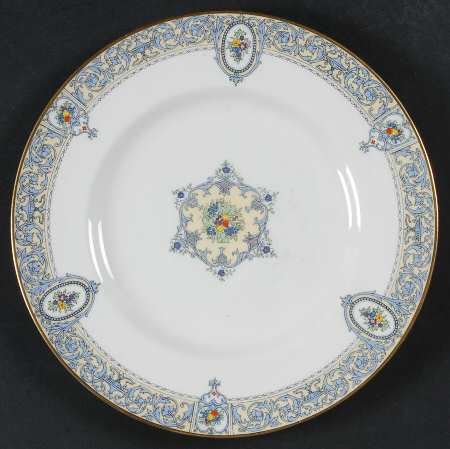 Portia (Z1407-1) Luncheon Plate