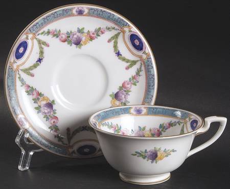 Puritan Footed Cup & Saucer Set
