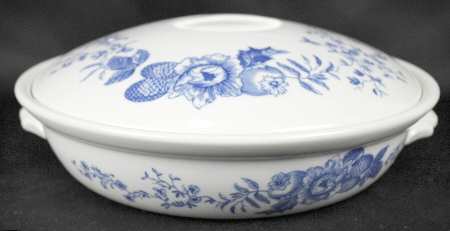 Rhapsody Large Round Entree Dish & Lid