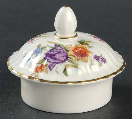 Roanoke Cream Lid for Mini Teapot