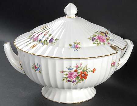Roanoke White Tureen &  Lid