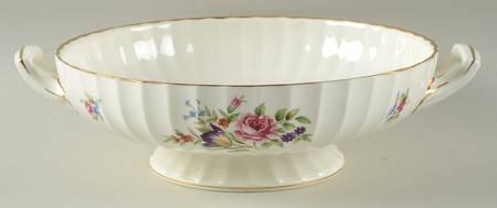 Roanoke White Round Vegetable No Lid