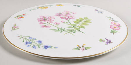 Sandringham Cake Plate