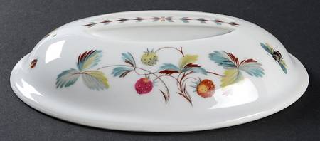 Strawberry Fair (Oven To Table, Bluetrim) Lid for 1.5 Quart Oval Covered Casserole