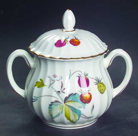 Strawberry Fair (Bone, Rim, Fluted, Gold) Sugar Bowl & Lid